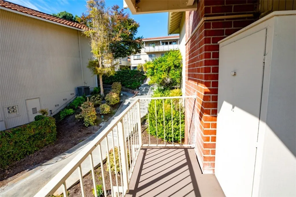 2184  home-pic-27
