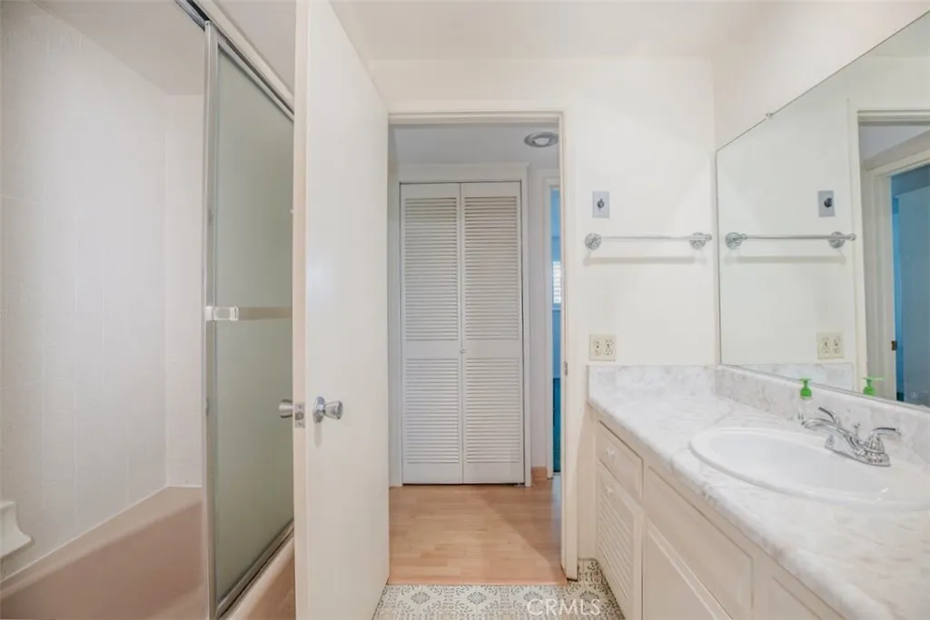 2184  home-pic-25