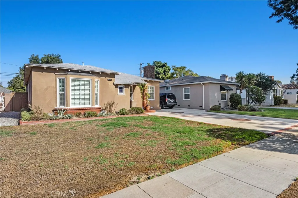 2860 Chestnut Avenue, Long Beach, California 90806 home-pic-4