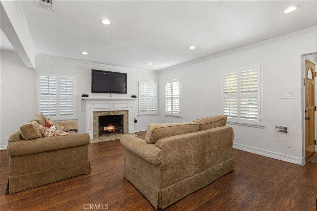 2860 Chestnut Avenue, Long Beach, California 90806 home-pic-9