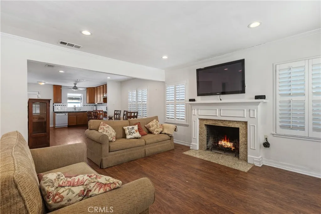 2860 Chestnut Avenue, Long Beach, California 90806 home-pic-7