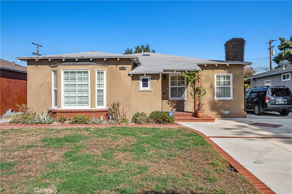 2860 Chestnut Avenue, Long Beach, California 90806 home-pic-2