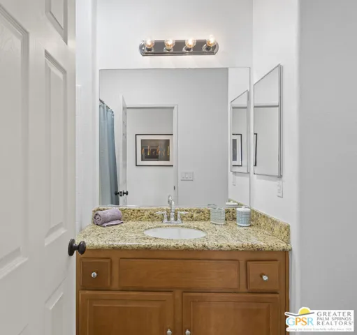 1264 Oro Ridge, Palm Springs, California 92262