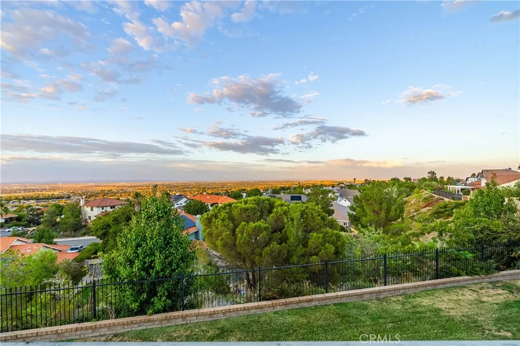 41432 Terrazzo Drive, Palmdale, California 93551 home-pic-46