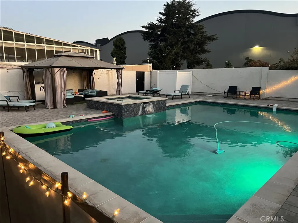 11024 Peoria Street, Sun Valley, California 91352 home-pic-1