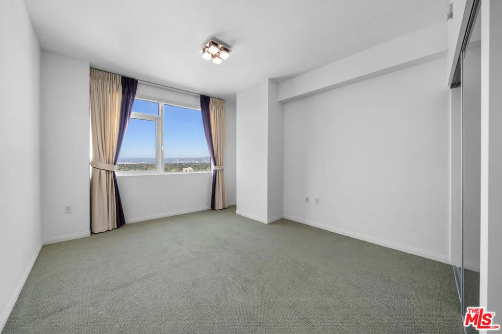 3785 Wilshire Boulevard 1709, Los Angeles, California 90010 home-pic-19