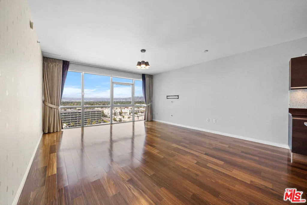 3785 Wilshire Boulevard 1709, Los Angeles, California 90010 home-pic-26