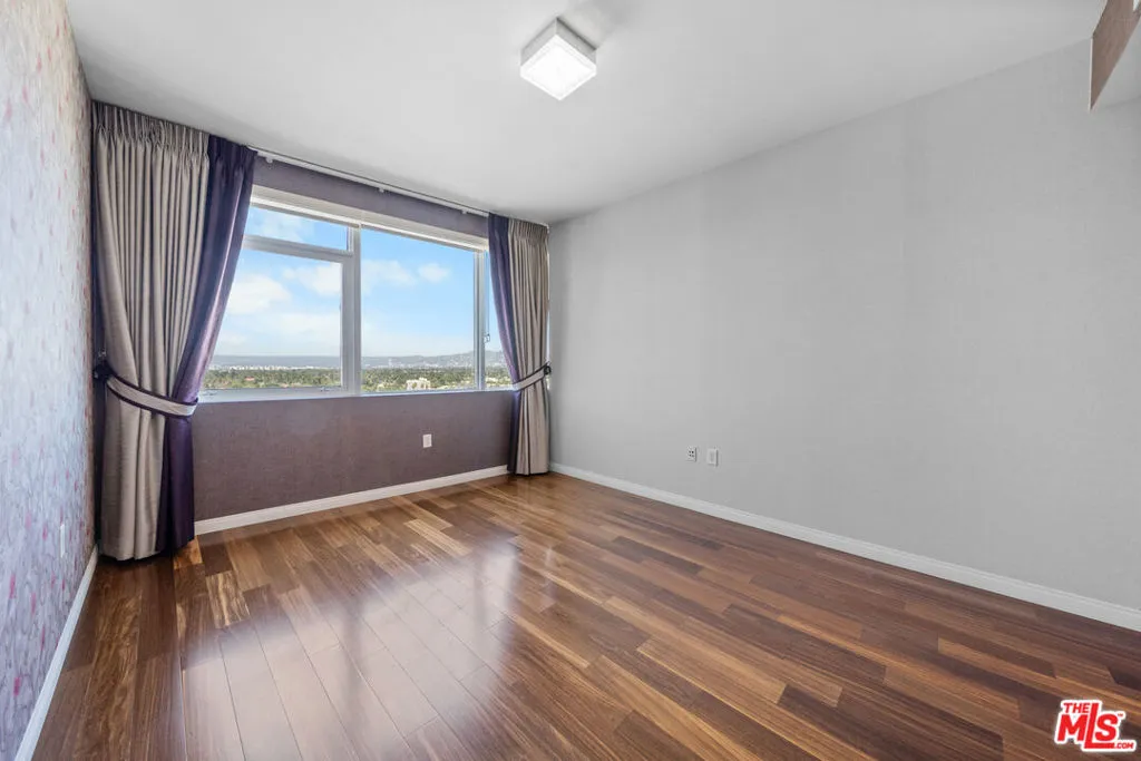 3785 Wilshire Boulevard 1709, Los Angeles, California 90010 home-pic-15