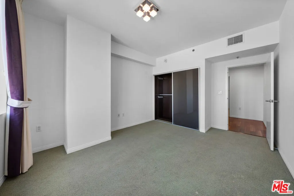 3785 Wilshire Boulevard 1709, Los Angeles, California 90010 home-pic-14