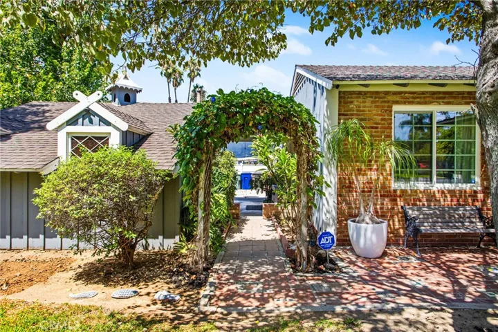 7369 Westwood Drive, Riverside, California 92504