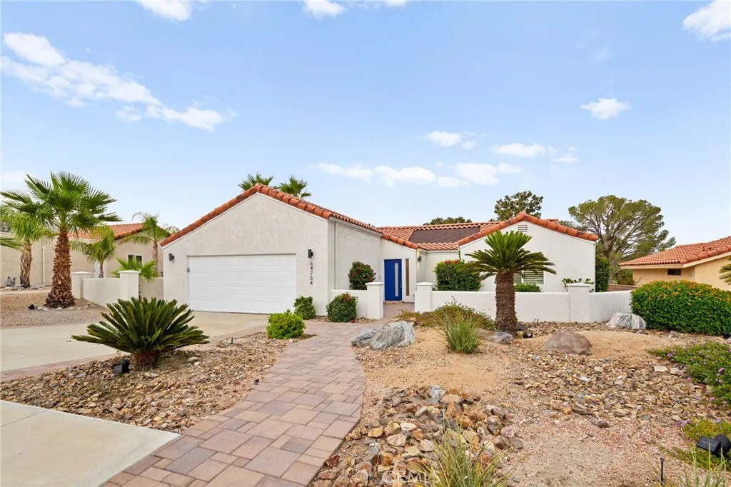 64754 Pinehurst Circle, Desert Hot Springs, California 92240, 3 Bedrooms Bedrooms, ,2 BathroomsBathrooms,Residential,For Sale,Pinehurst,OC25193559