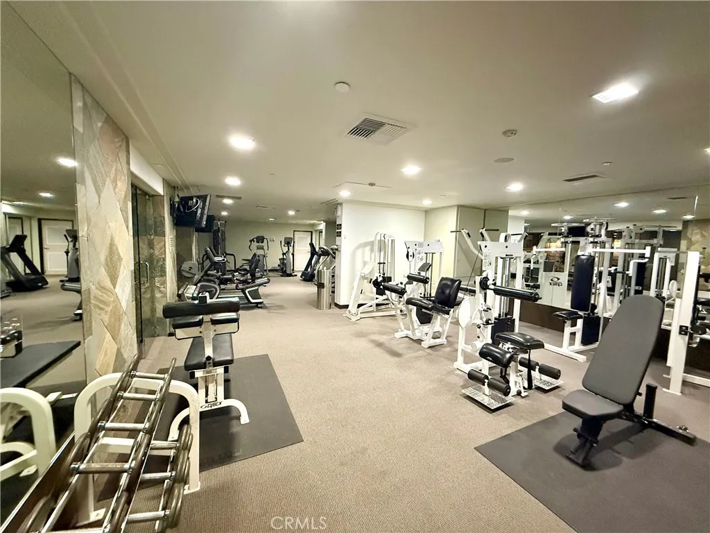 64754 Pinehurst Circle, Desert Hot Springs, California 92240 home-pic-25