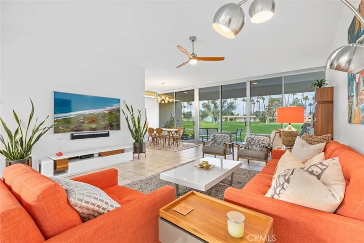 303 Westlake Terrace, Palm Springs, California 92264