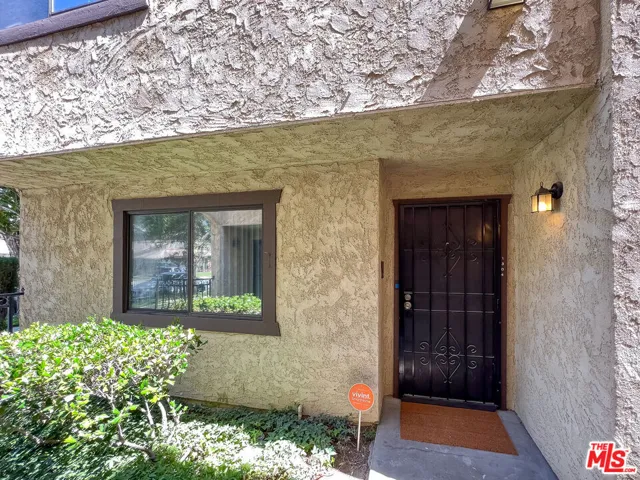 1304 W Avenue J4, Lancaster, California 93534