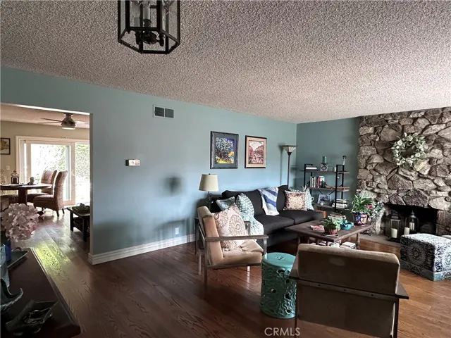 4341 Elder Avenue, Seal Beach, California 90740