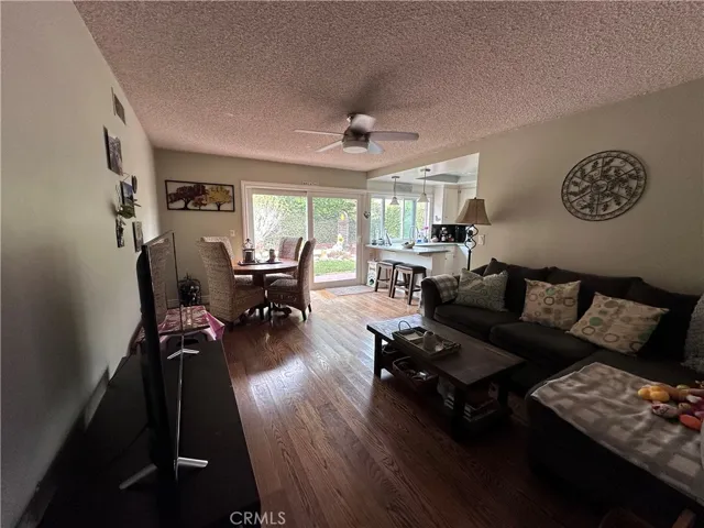 4341 Elder Avenue, Seal Beach, California 90740