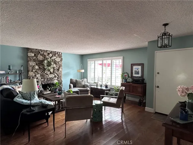 4341 Elder Avenue, Seal Beach, California 90740