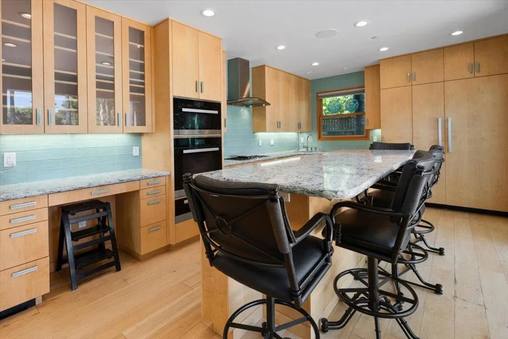 4150 Bye Way, Santa Cruz, California 95062 home-pic-21