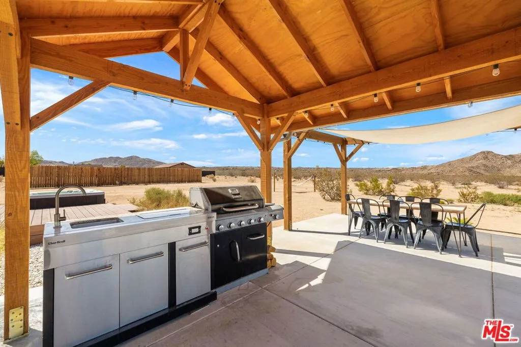 63478 E Broadway Street, Joshua Tree, California 92252 home-pic-21