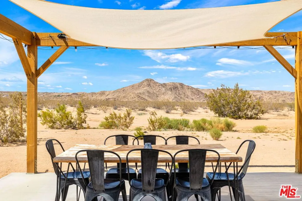 63478 E Broadway Street, Joshua Tree, California 92252 home-pic-22
