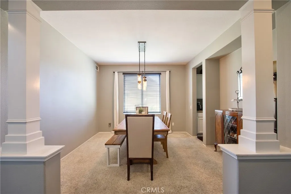39883 S Creek Circle, Murrieta, California 92563 home-pic-5