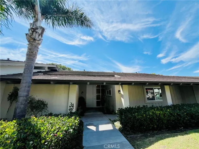 2155 Vista Dorado, Newport Beach, California 92660