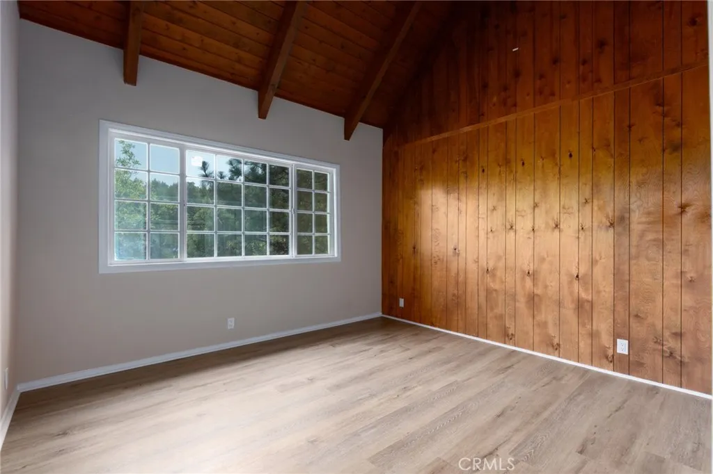 260 S Fairway Drive, Twin Peaks, California 92391 home-pic-25