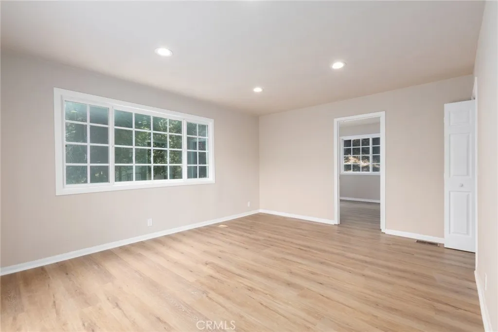 260 S Fairway Drive, Twin Peaks, California 92391 home-pic-21