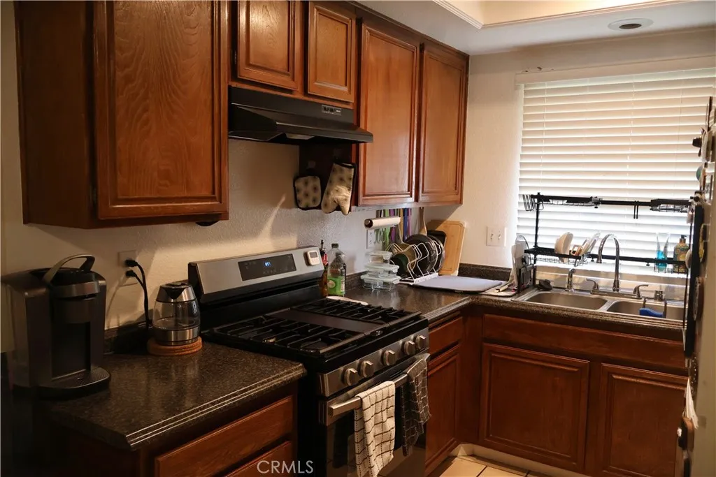 25929 Baylor Way, Hemet, California 92544 home-pic-2
