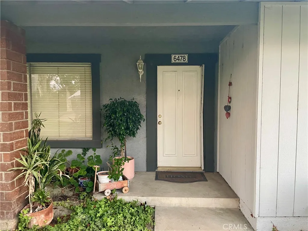 6478 Horse Shoe Lane 9, Yorba Linda, California 92886, 3 Bedrooms Bedrooms, ,2 BathroomsBathrooms,Residential,For Sale,Horse Shoe,IG25194532