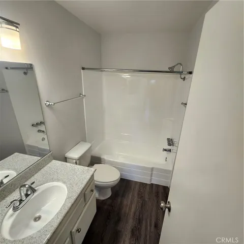 Rent Ready Bathroom