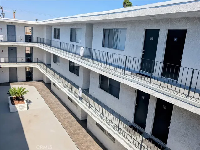 3641 E 1st Street, Long Beach, California 90803