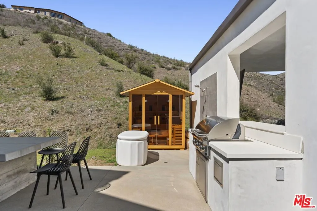 31830 Lobo Canyon, Agoura Hills, California 91301 home-pic-27