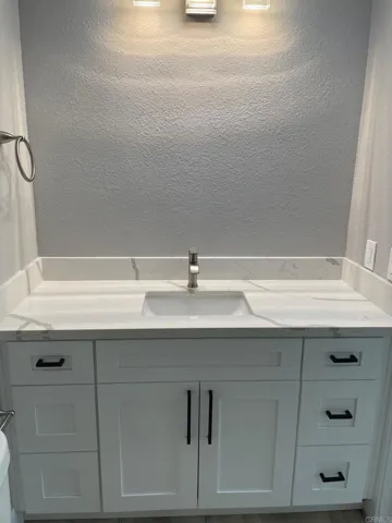 1670 Forestdale Drive, Encinitas, California 92024