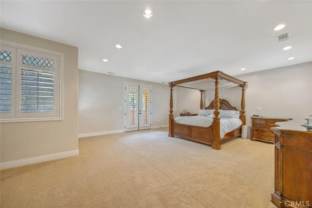 Huge Primary Suite