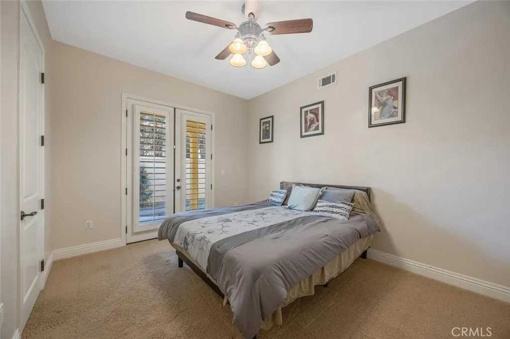 Downstairs En Suite Bedroom