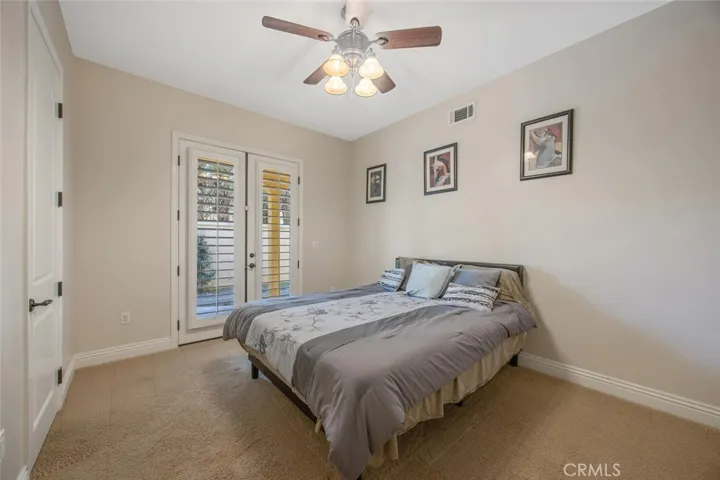 Downstairs En Suite Bedroom