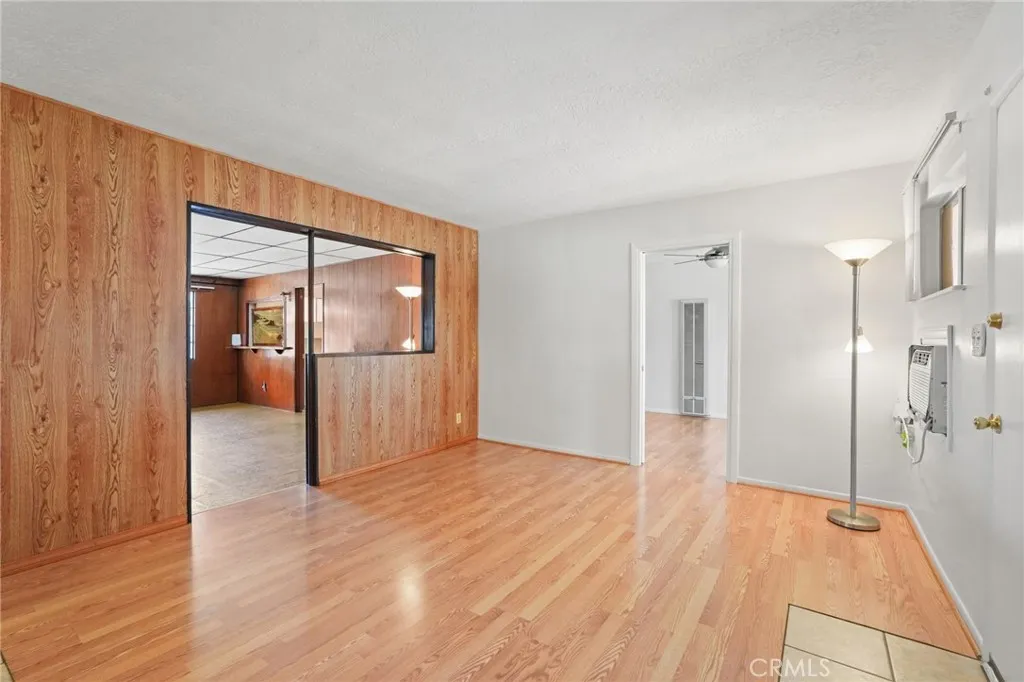14615 San Fernando Mission Boulevard, San Fernando, California 91340 home-pic-7