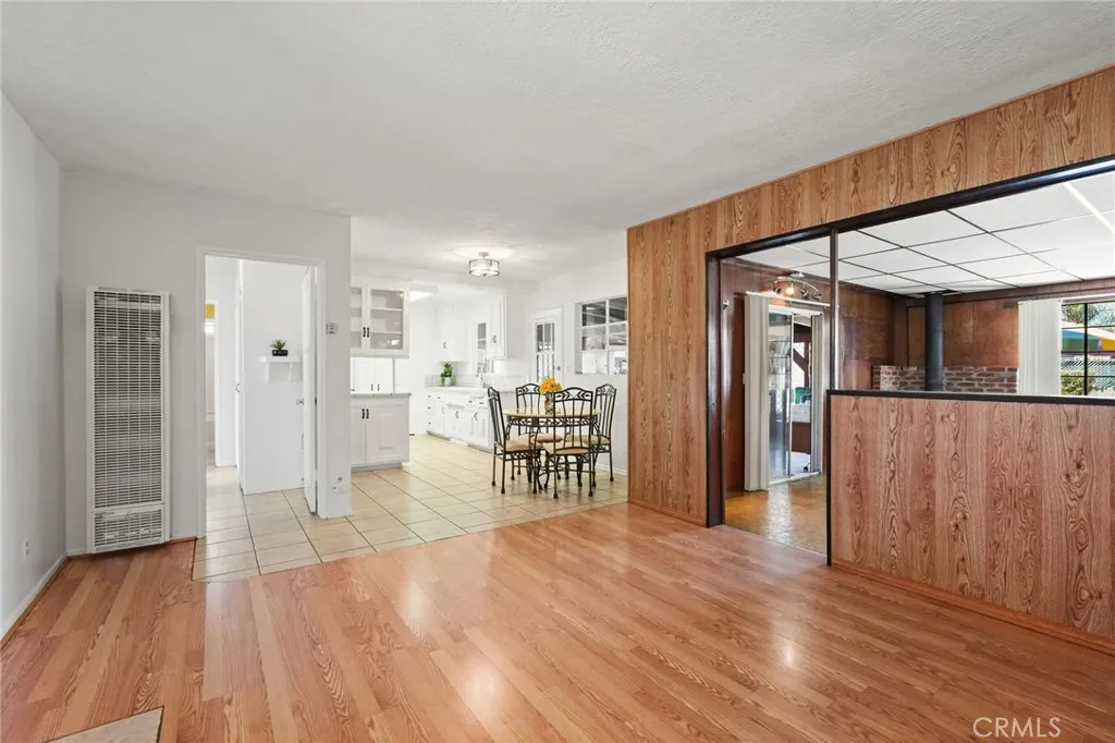 14615 San Fernando Mission Boulevard, San Fernando, California 91340 home-pic-3