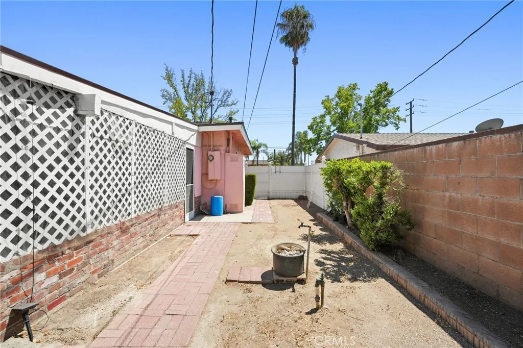 14615 San Fernando Mission Boulevard, San Fernando, California 91340 home-pic-28