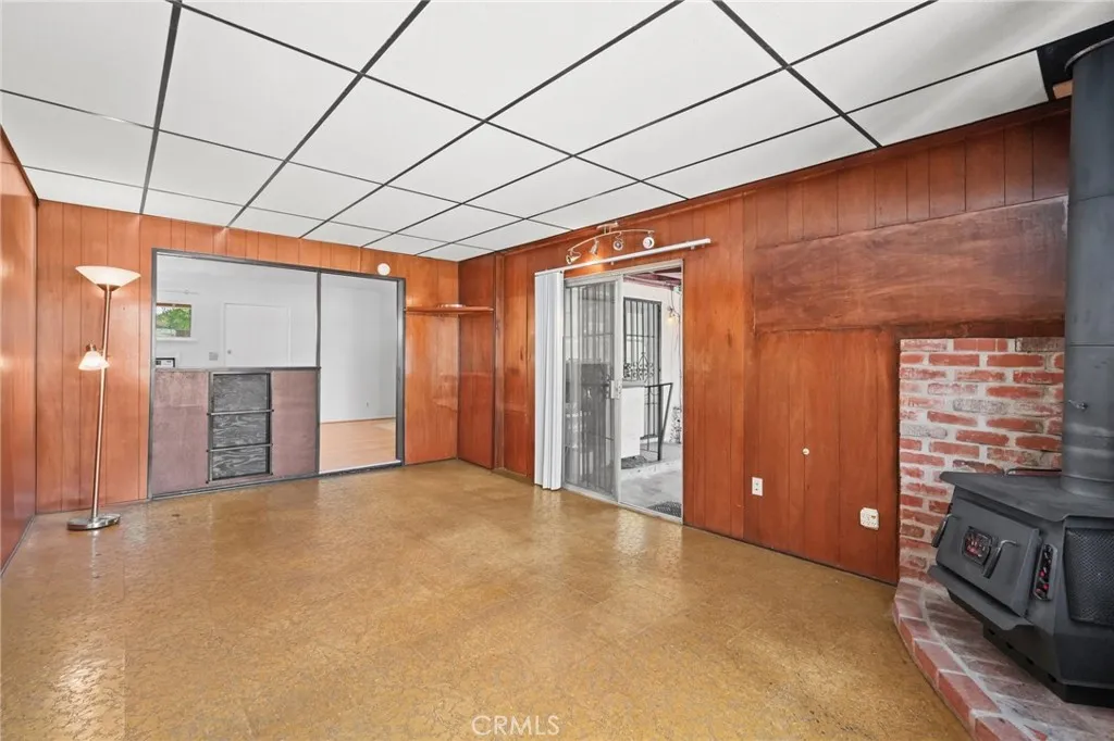 14615 San Fernando Mission Boulevard, San Fernando, California 91340 home-pic-9