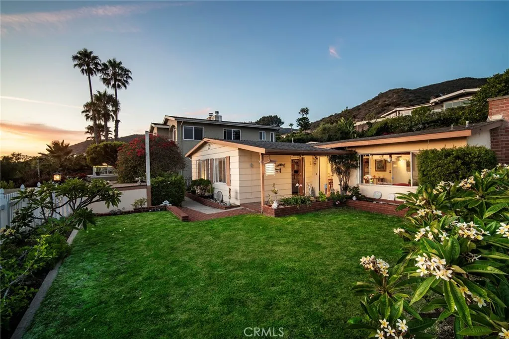 30802 Marilyn Drive, Laguna Beach, California 92651 home-pic-0