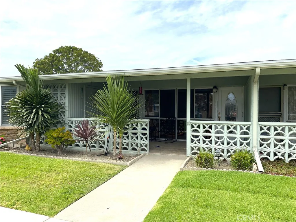 1361 Weeburn Rd., Seal Beach, California 90740, 1 Bedroom Bedrooms, ,1 BathroomBathrooms,Residential,For Sale,Weeburn Rd., M4-73E,PW25183884