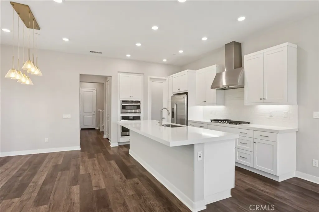 27227 Coyote Bush Court, Valencia, California 91381 home-pic-11