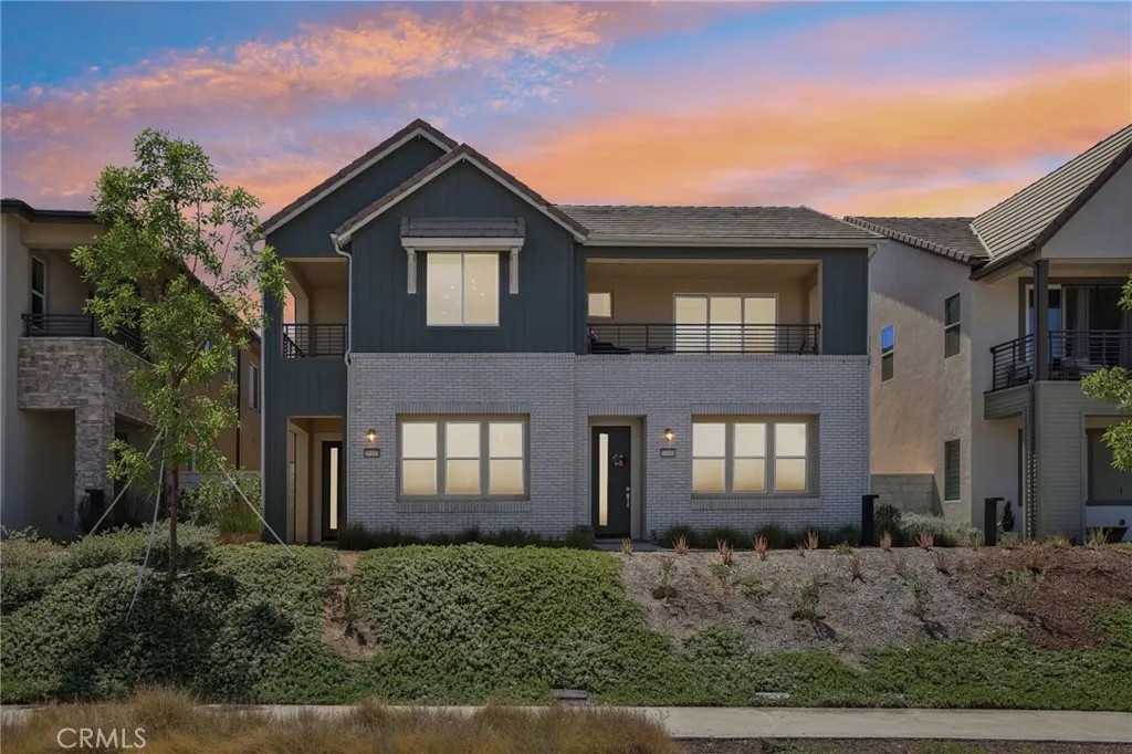 27227 Coyote Bush Court, Valencia, California 91381 home-pic-1