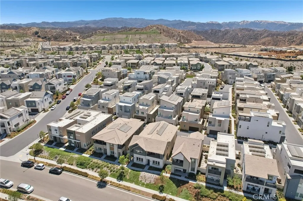 27227 Coyote Bush Court, Valencia, California 91381 home-pic-43