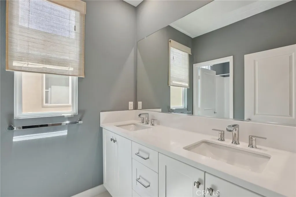 27227 Coyote Bush Court, Valencia, California 91381 home-pic-27