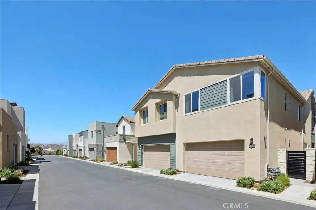 27227 Coyote Bush Court, Valencia, California 91381 home-pic-37