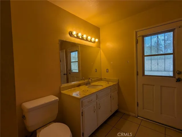 43155 Charlton Avenue, Hemet, California 92544