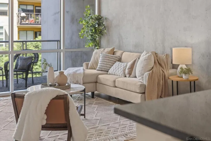 1025 Island Avenue 407, San Diego, California 92101